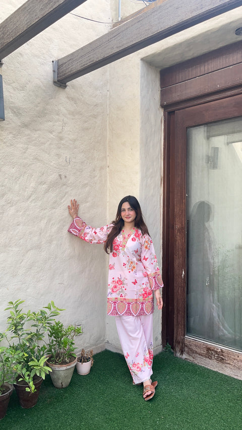 Dilruba Chic Pink 2-Piece  Kurti Set 💖🌿